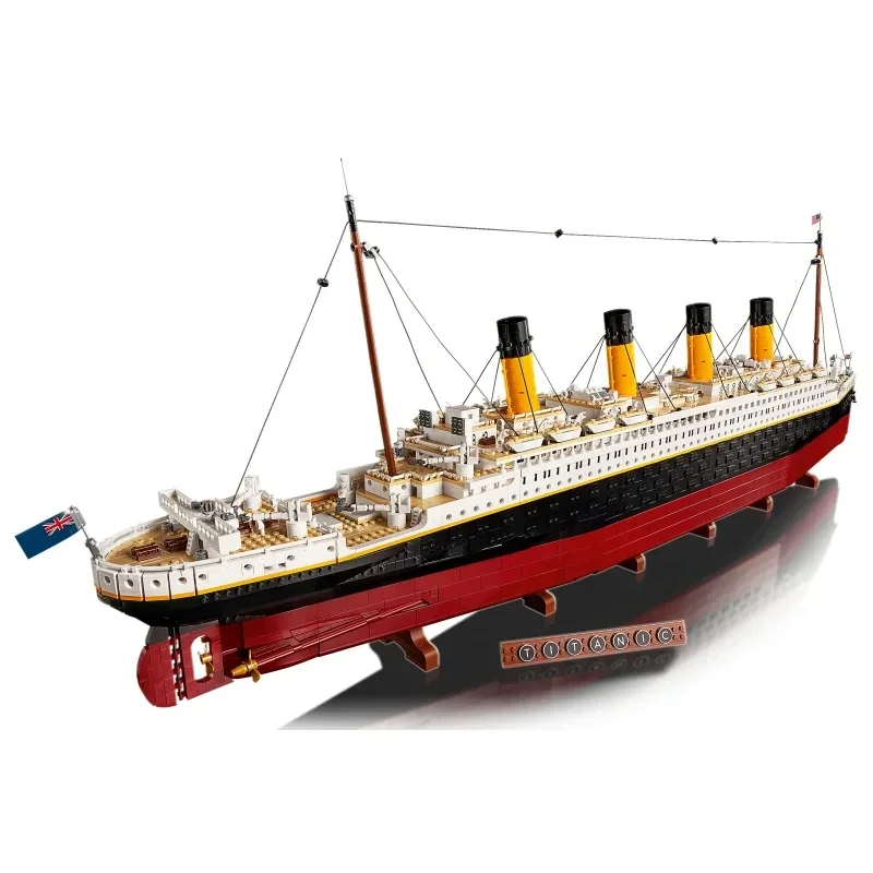 LEGO Creator Expert 10294 Titanic Bauset für Erwachsene Schiff Modell